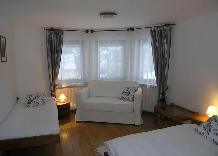 Woodhouse * Рокицани